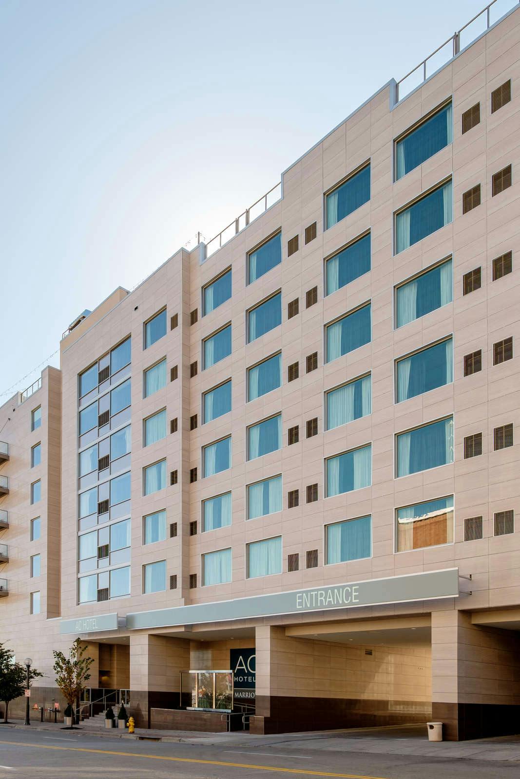 Hotel AC Hotel by Marriott Cincinnati at The Banks photo 5