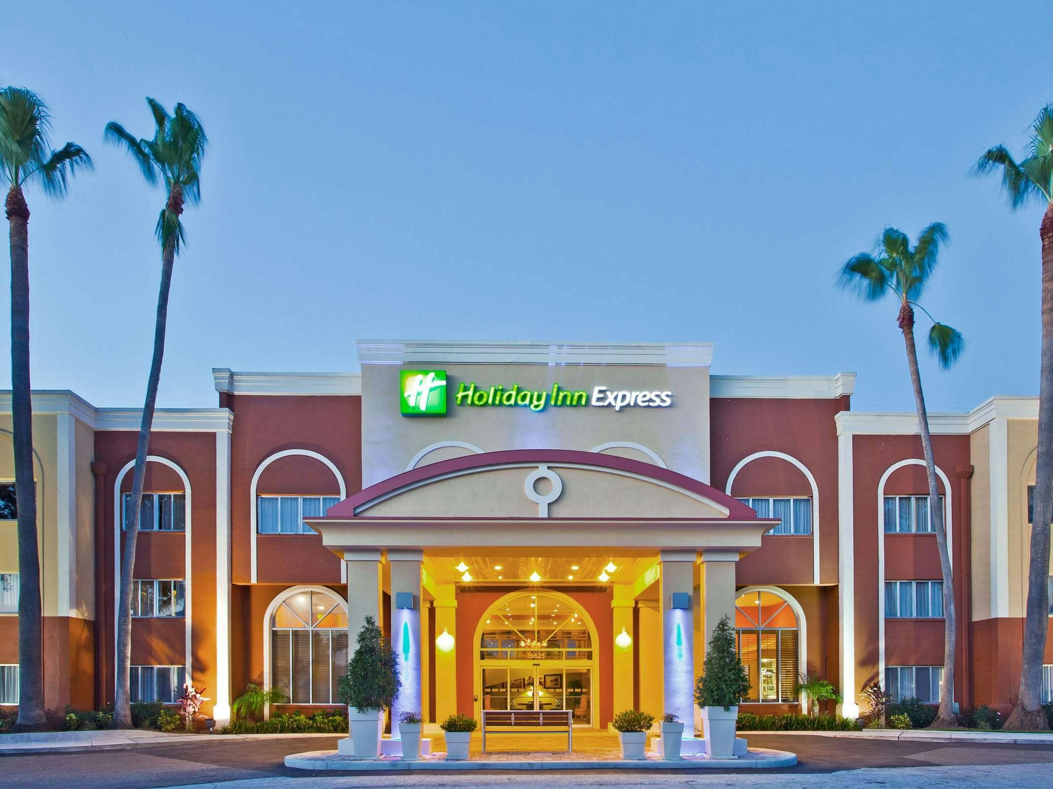 Holiday Inn Express Clearwater East