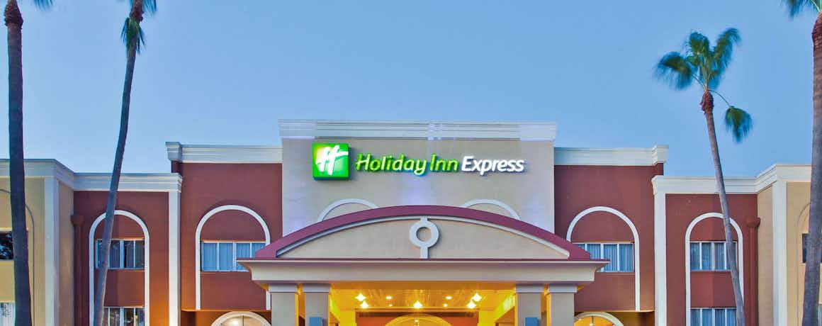Holiday Inn Express Clearwater East