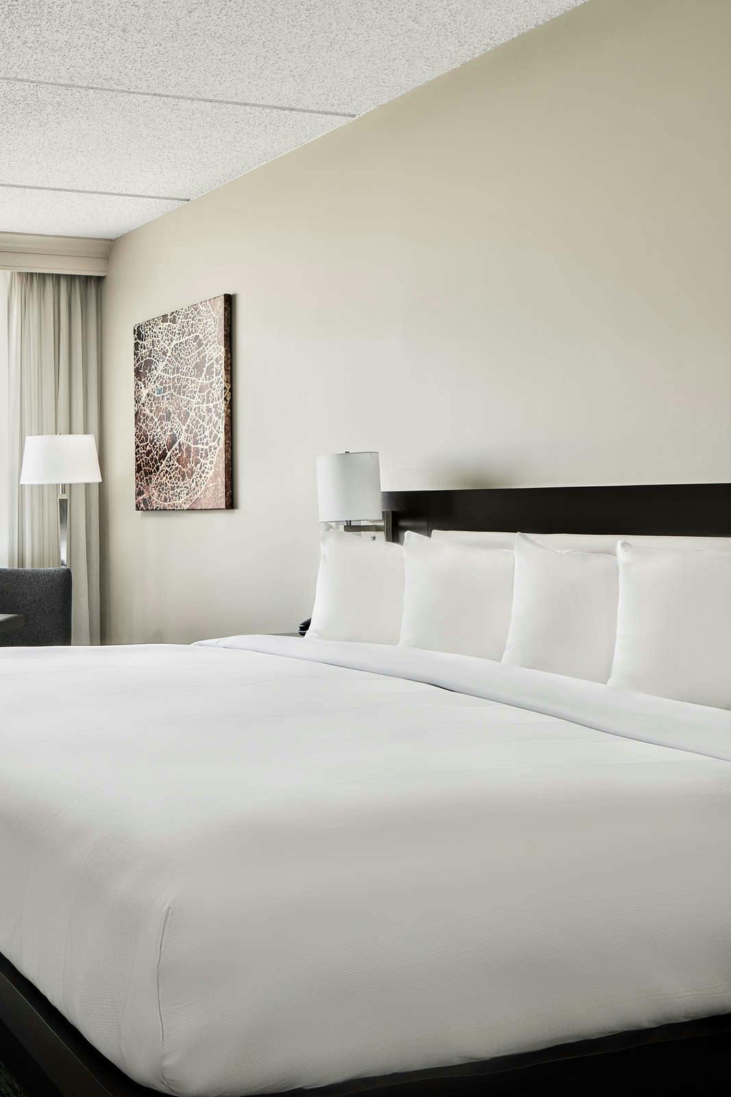 Hotel Cleveland Marriott East photo 1