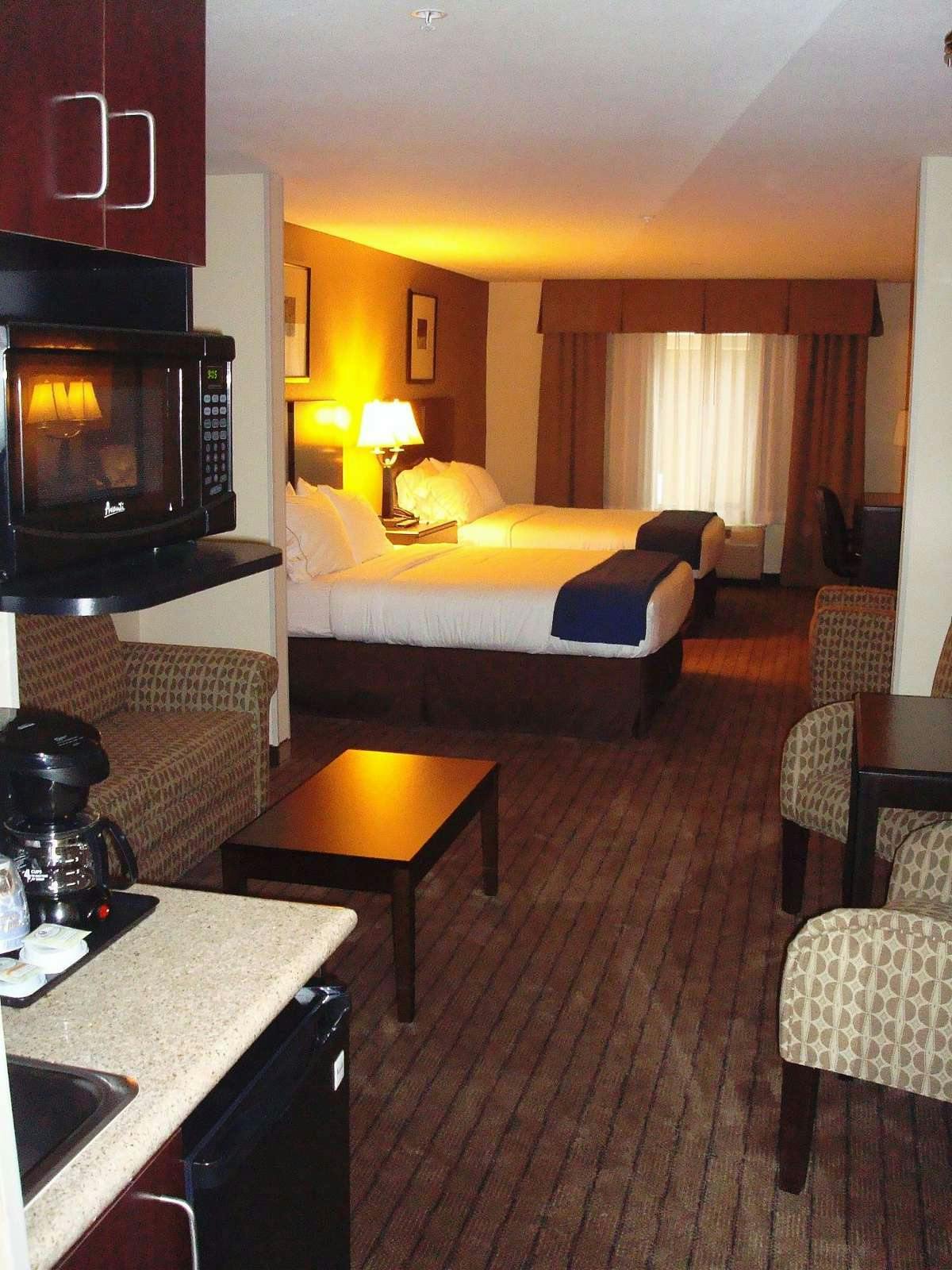 Hotel Holiday Inn Express Clovis Fresno photo 1