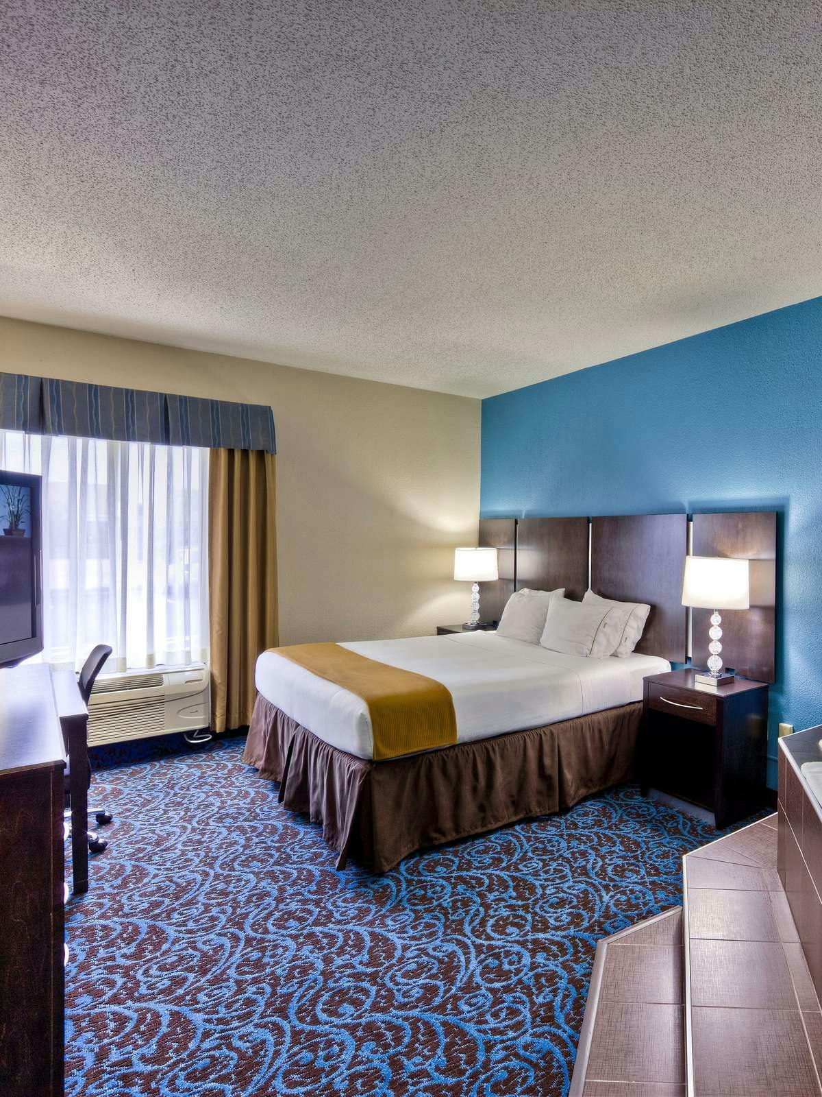 Hotel Holiday Inn Express Chillicothe East photo 1