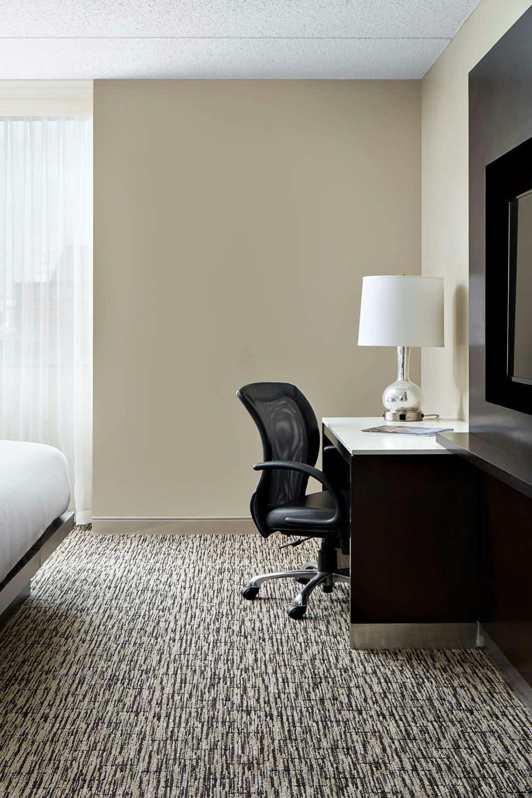 Hotel Cleveland Marriott East photo 3