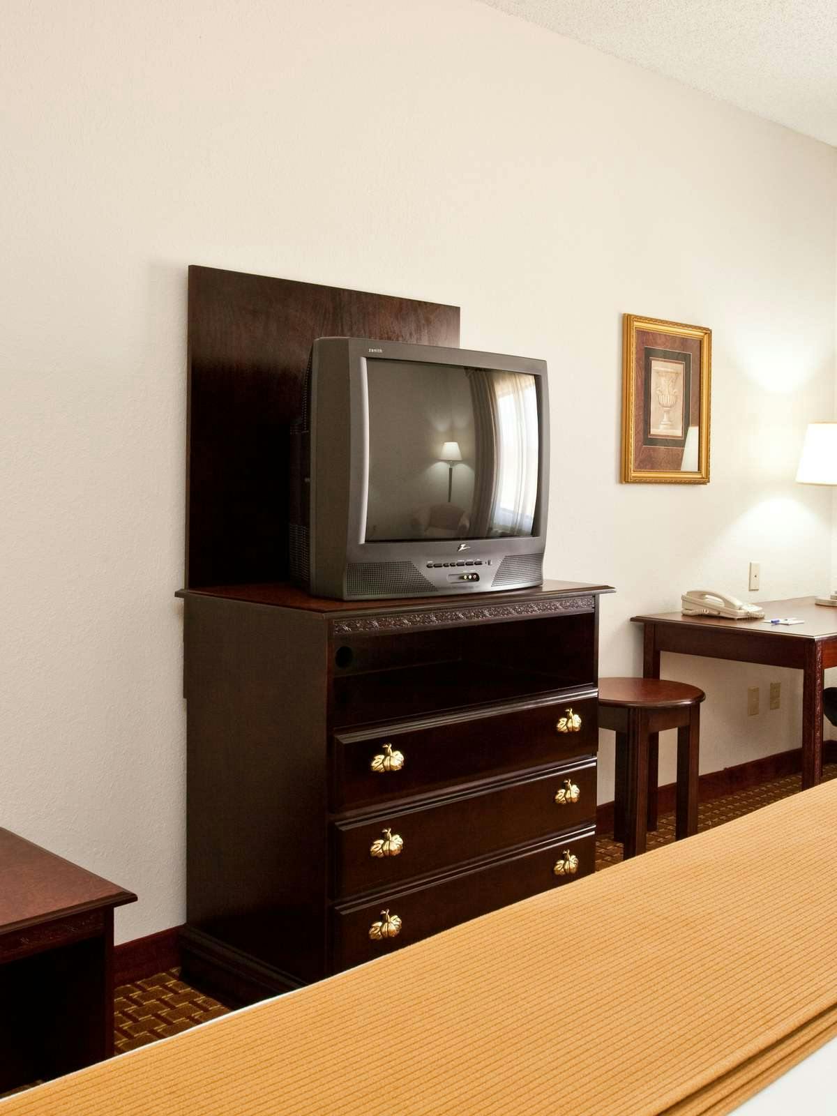 Hotel Holiday Inn Express Clanton photo 2