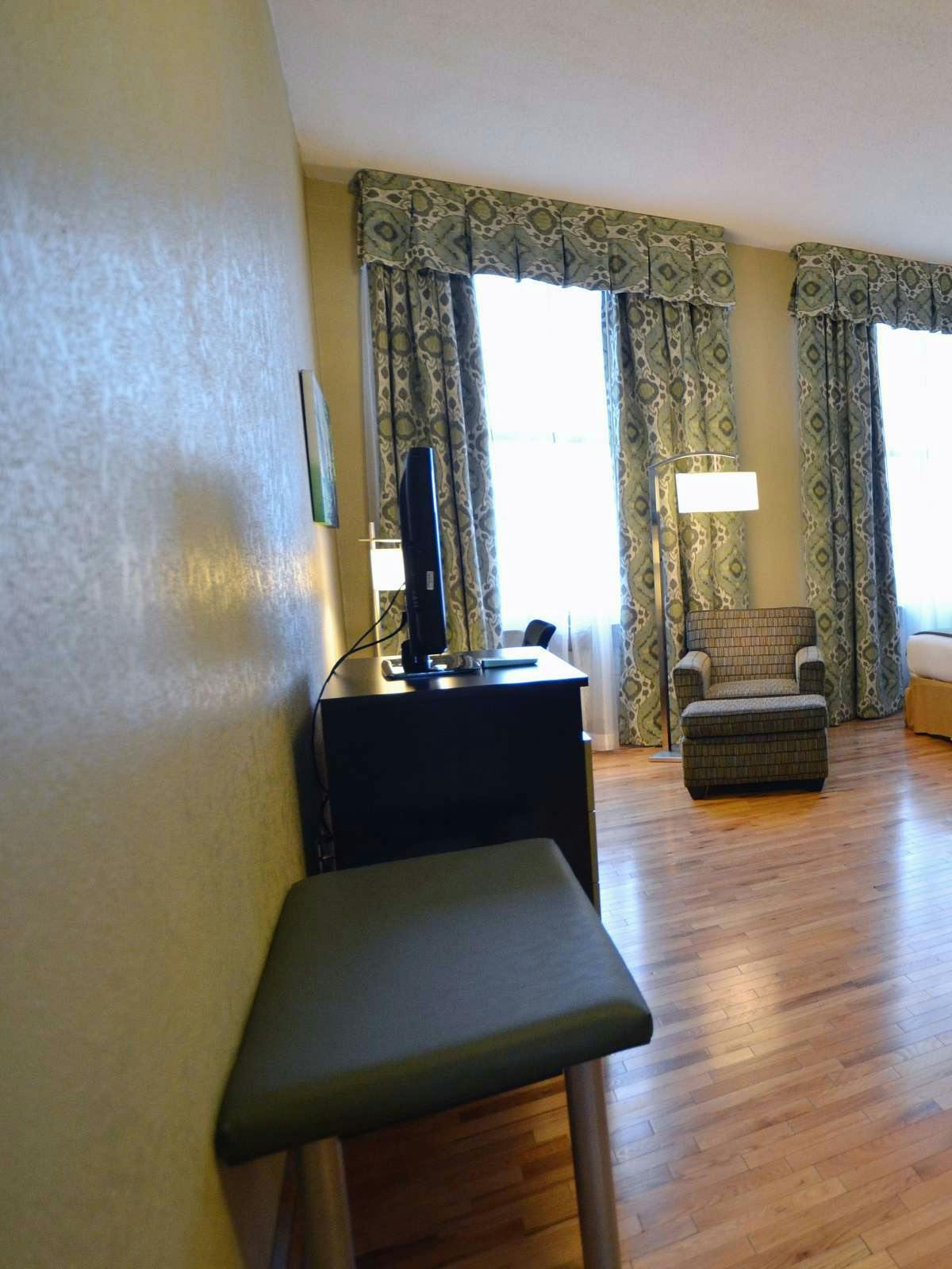 Hotel Holiday Inn Express Cleveland Downtown photo 3