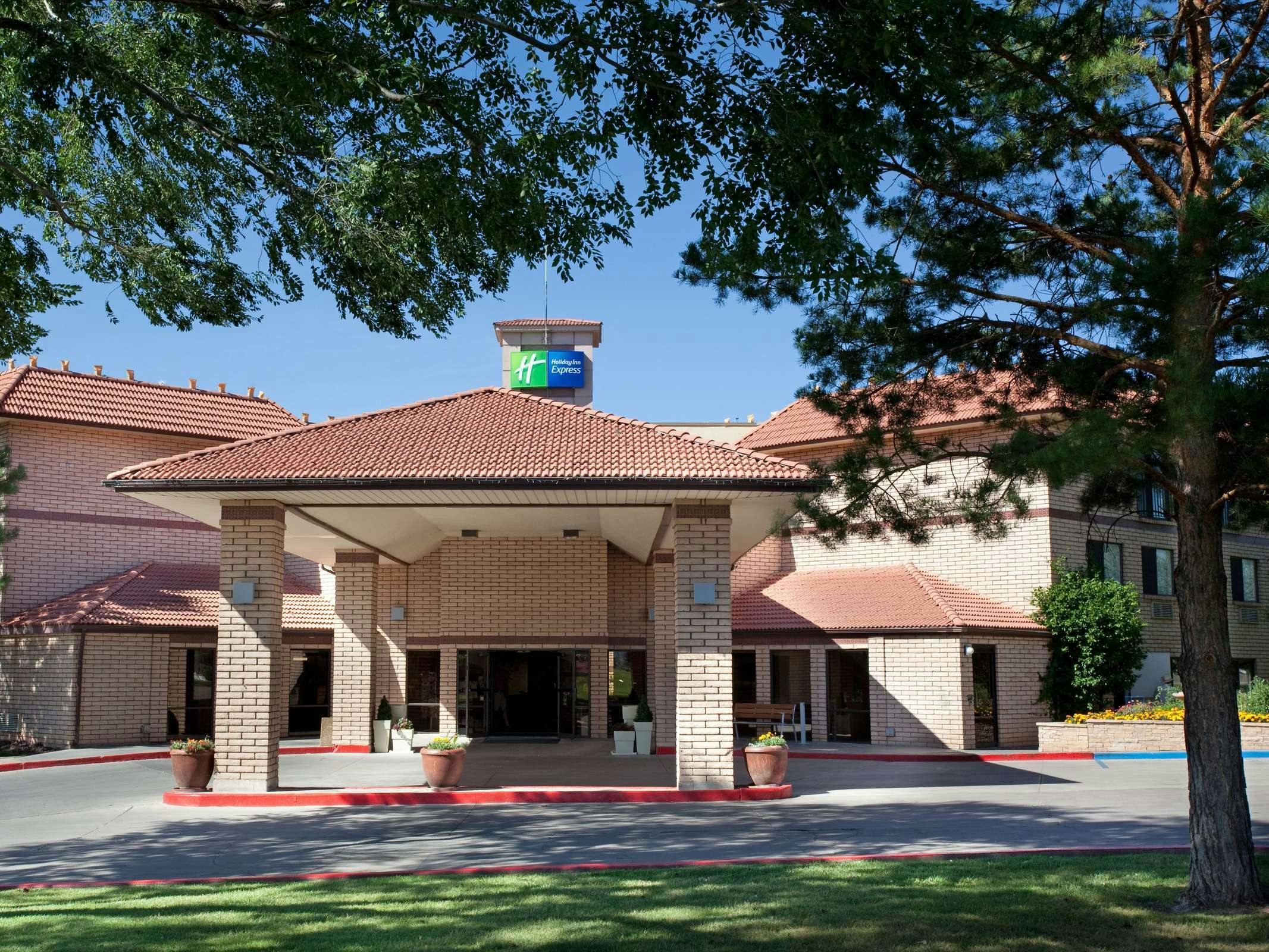 Holiday Inn Express Cortez