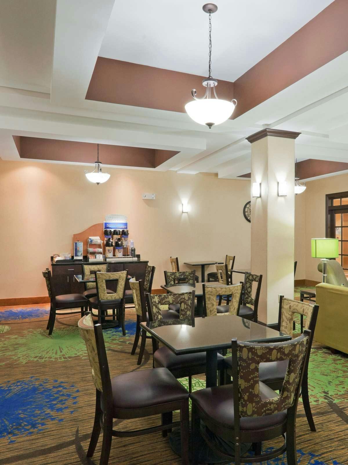 Hotel Holiday Inn Express Columbia photo 5