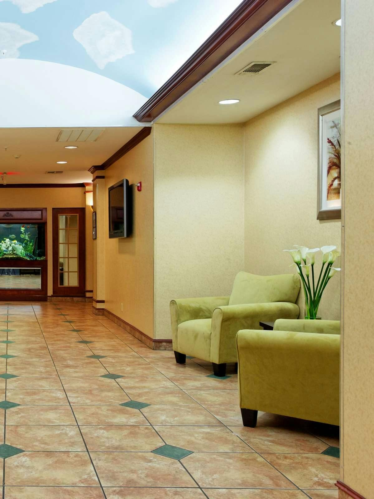 Hotel Holiday Inn Express Crockett photo 3