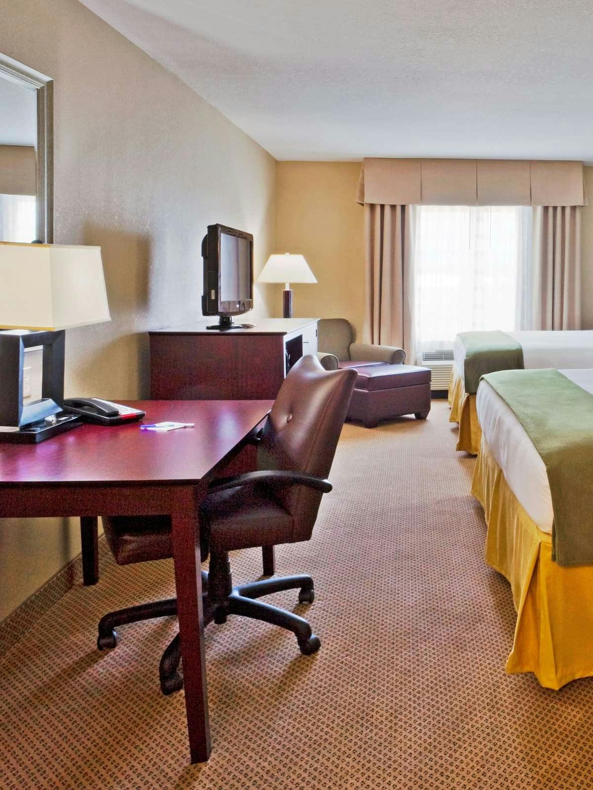 Hotel Holiday Inn Express Crystal River photo 2