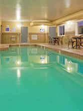 Hotel Holiday Inn Express Devils Lake photo 5