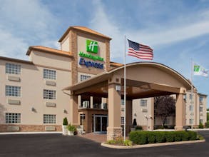 Holiday Inn Express Delmont