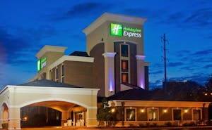 Holiday Inn Express Downtown West
