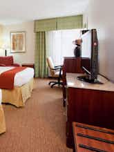Hotel Holiday Inn Express Durham photo 2