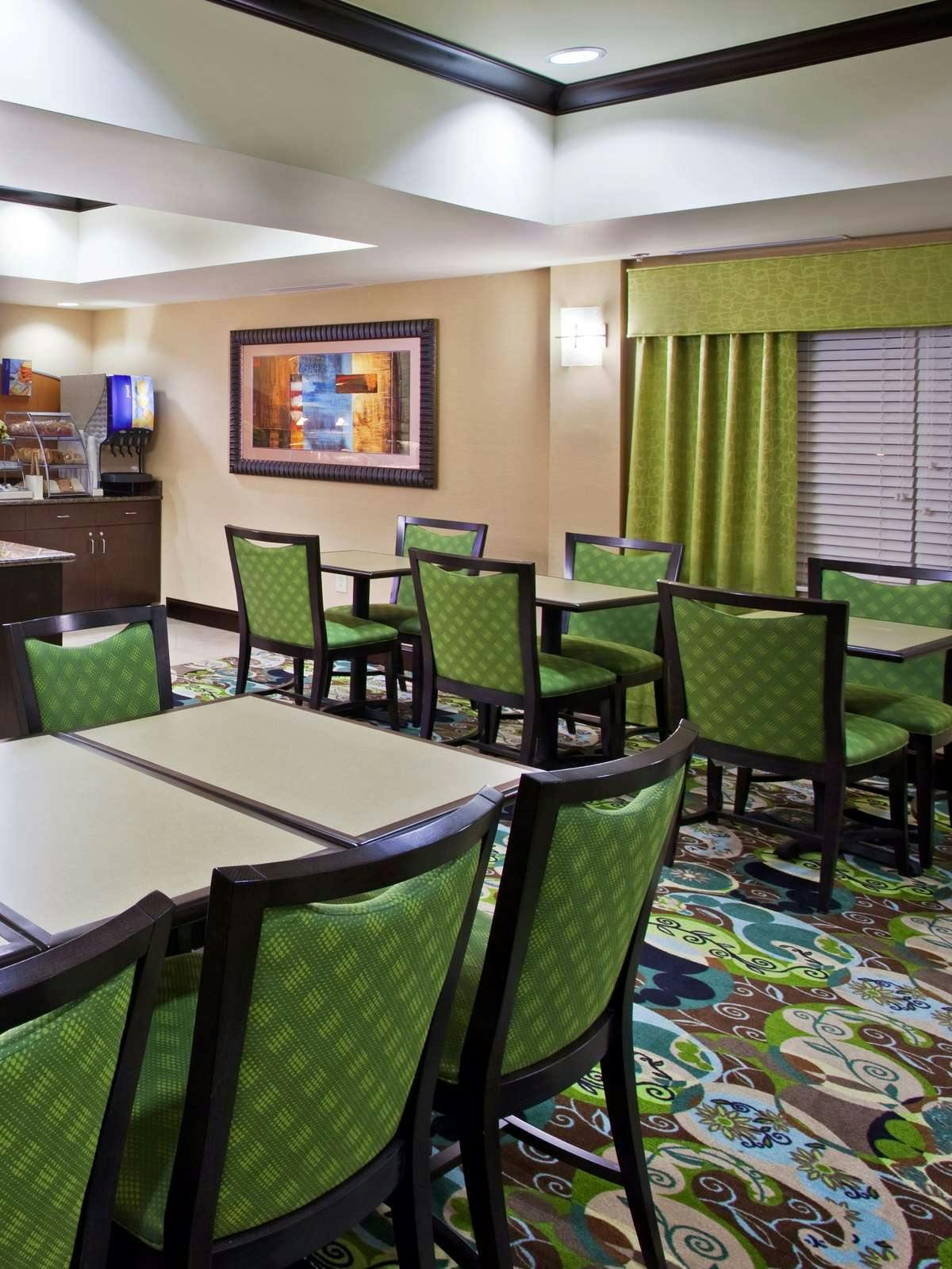 Hotel Holiday Inn Express Dublin photo 5
