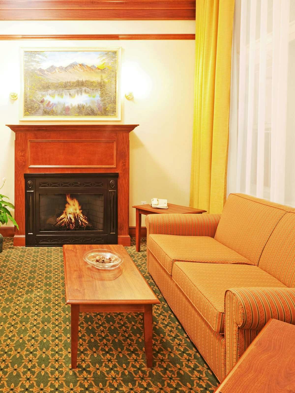 Hotel Holiday Inn Express Durham (UNH) photo 4