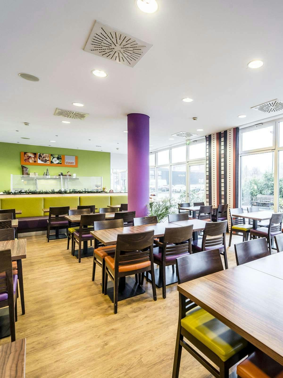 Hotel Holiday Inn Express Düsseldorf - City North photo 4