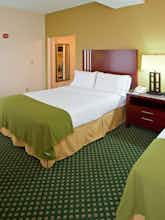 Hotel Holiday Inn Express East photo 1