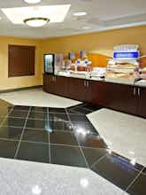 Hotel Holiday Inn Express East photo 4