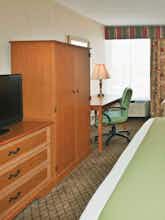 Hotel Holiday Inn Express Flint photo 2