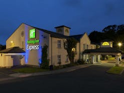 Holiday Inn Express Glenrothes