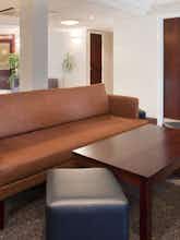 Hotel Holiday Inn Express Glenrothes photo 1