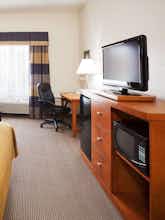 Hotel Holiday Inn Express Forest City photo 2
