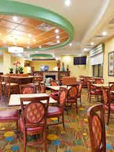 Hotel Holiday Inn Express Greensboro photo 5