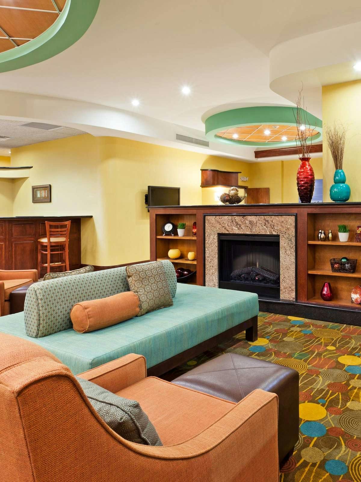 Hotel Holiday Inn Express Greensboro photo 3