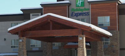 Holiday Inn Express Golden Kicking Horse