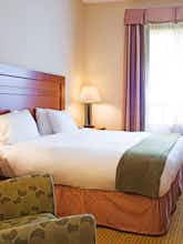 Hotel Holiday Inn Express Grande Prairie photo 1