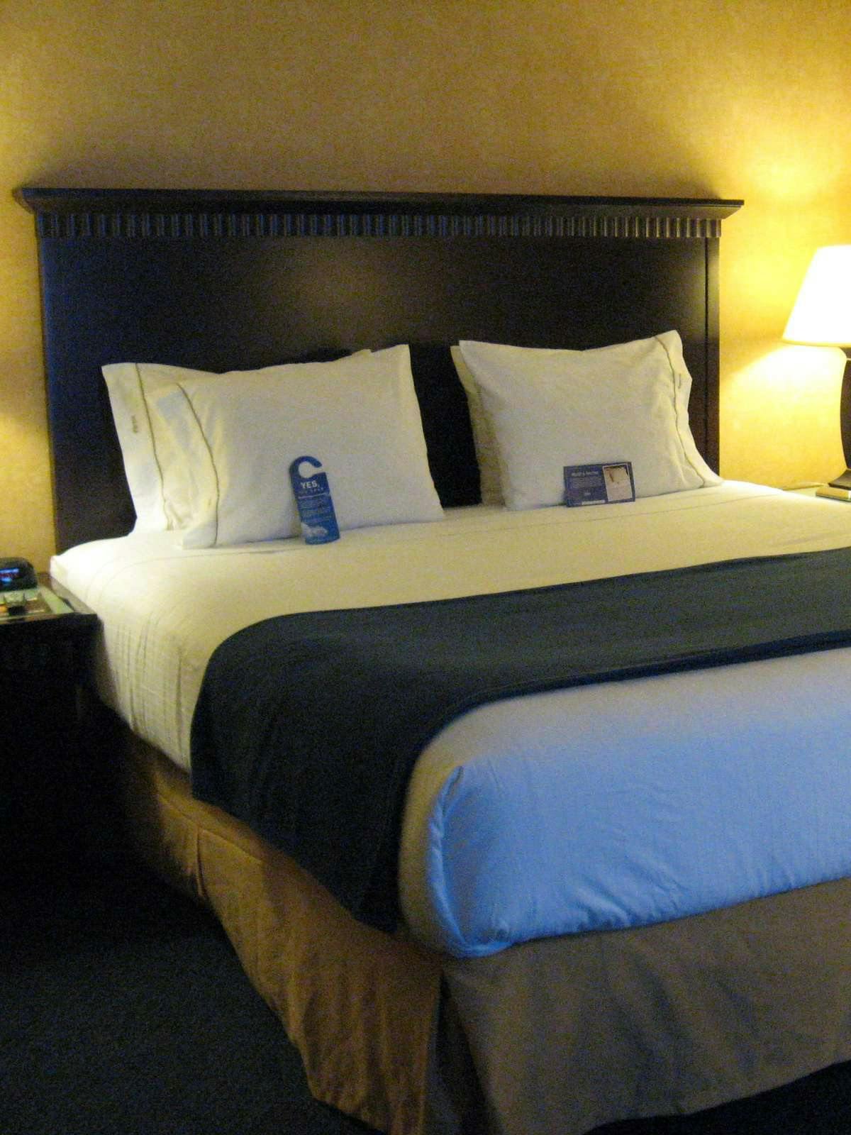 Hotel Holiday Inn Express Grover Beach photo 1