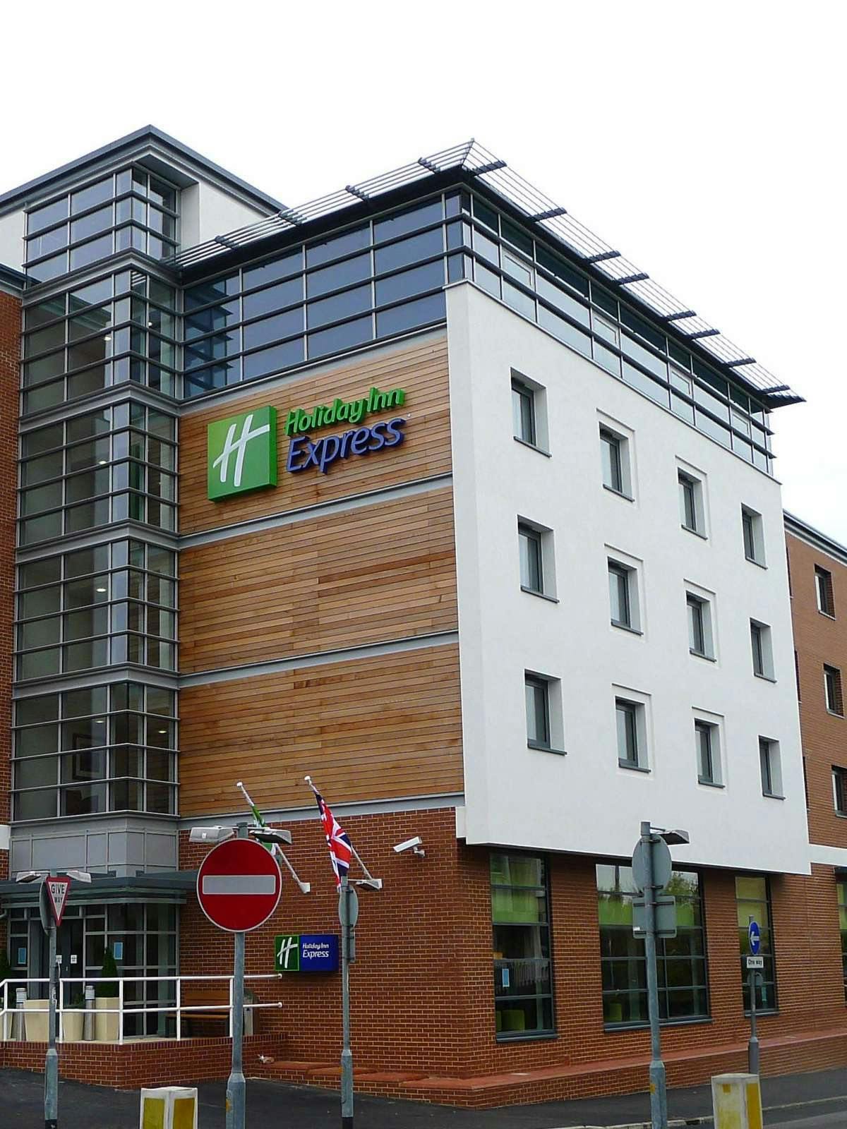 Hotel Holiday Inn Express Harlow photo 4