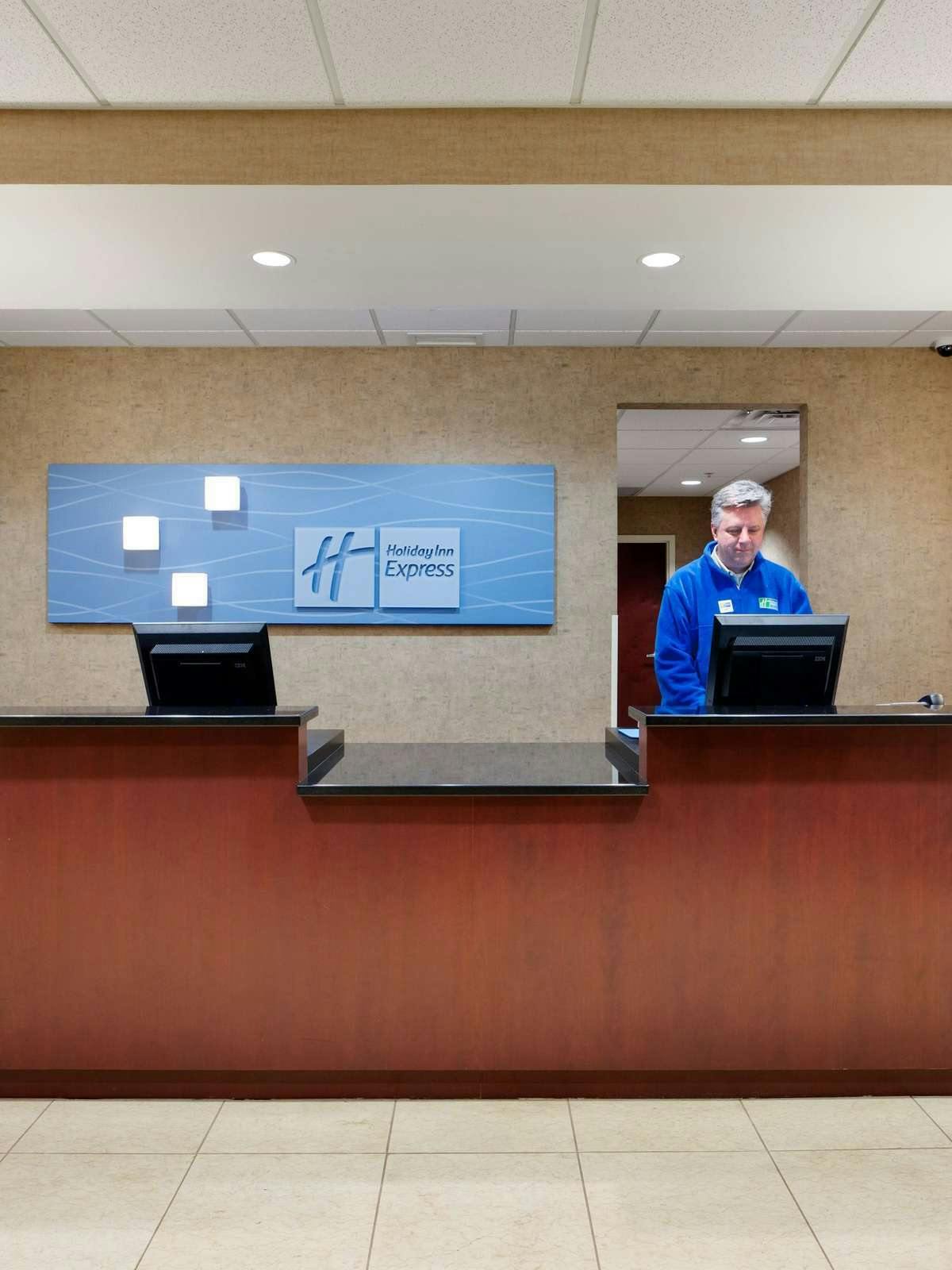 Hotel Holiday Inn Express Haskell Wayne Area photo 4