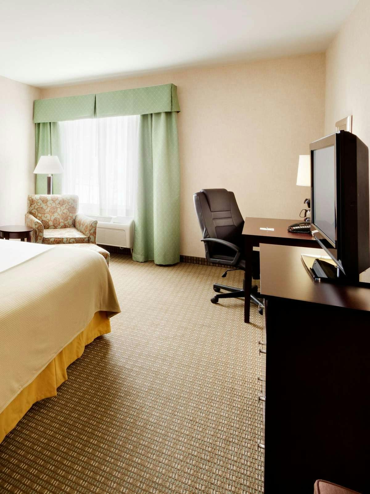 Hotel Holiday Inn Express Haskell Wayne Area photo 2