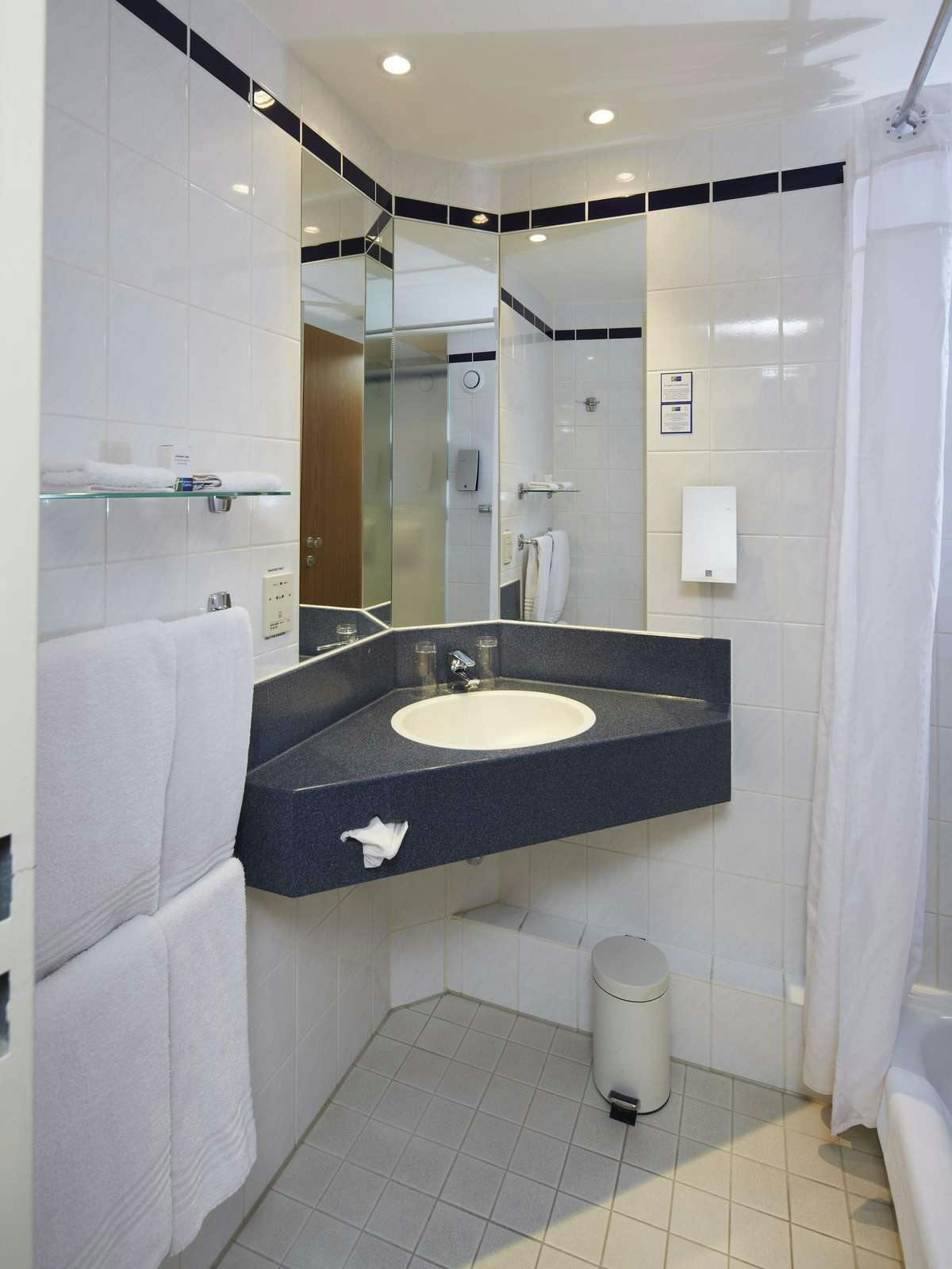 Hotel Holiday Inn Express Hasselt photo 3