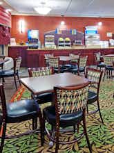 Hotel Holiday Inn Express Harrisburg East photo 5