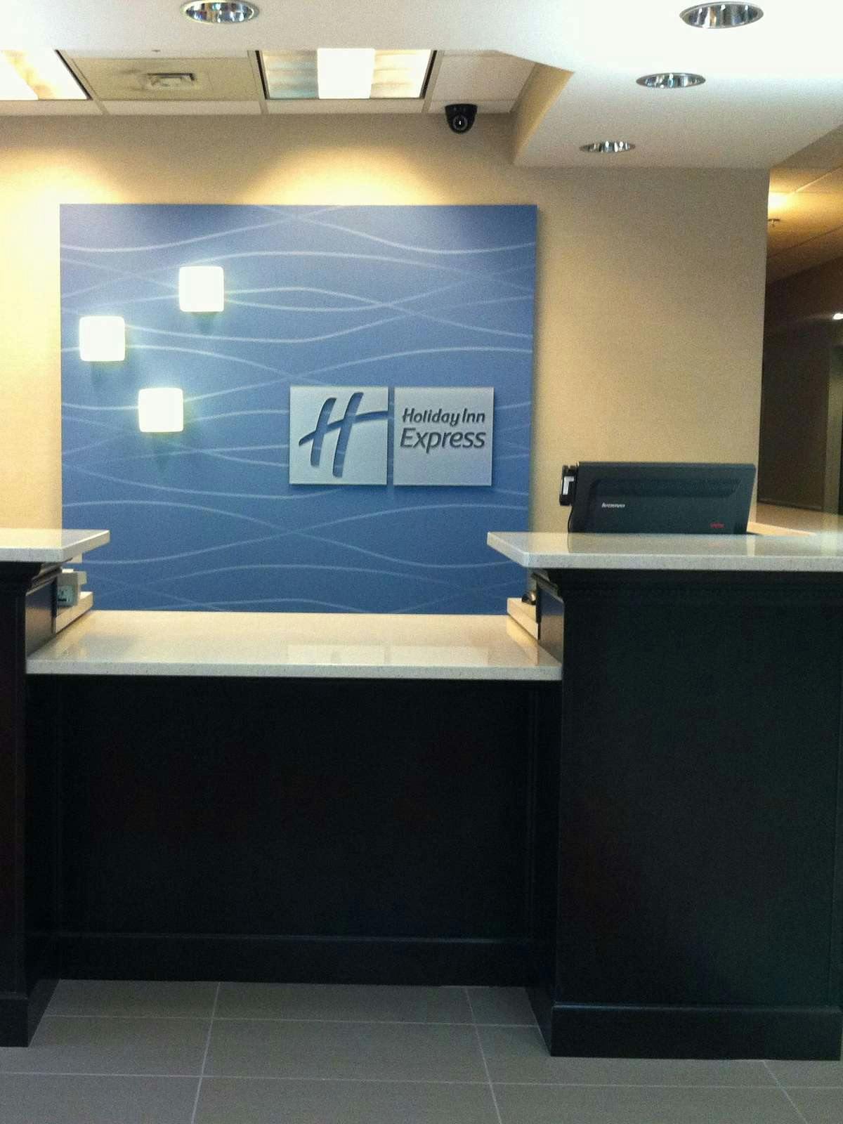 Hotel Holiday Inn Express Harrisburg NE photo 4