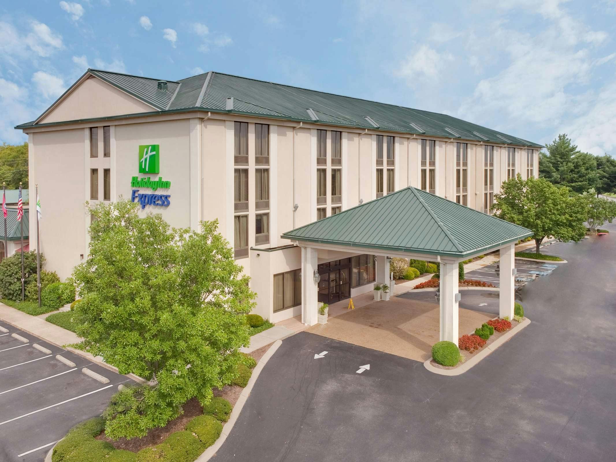 Holiday Inn Express Hendersonville