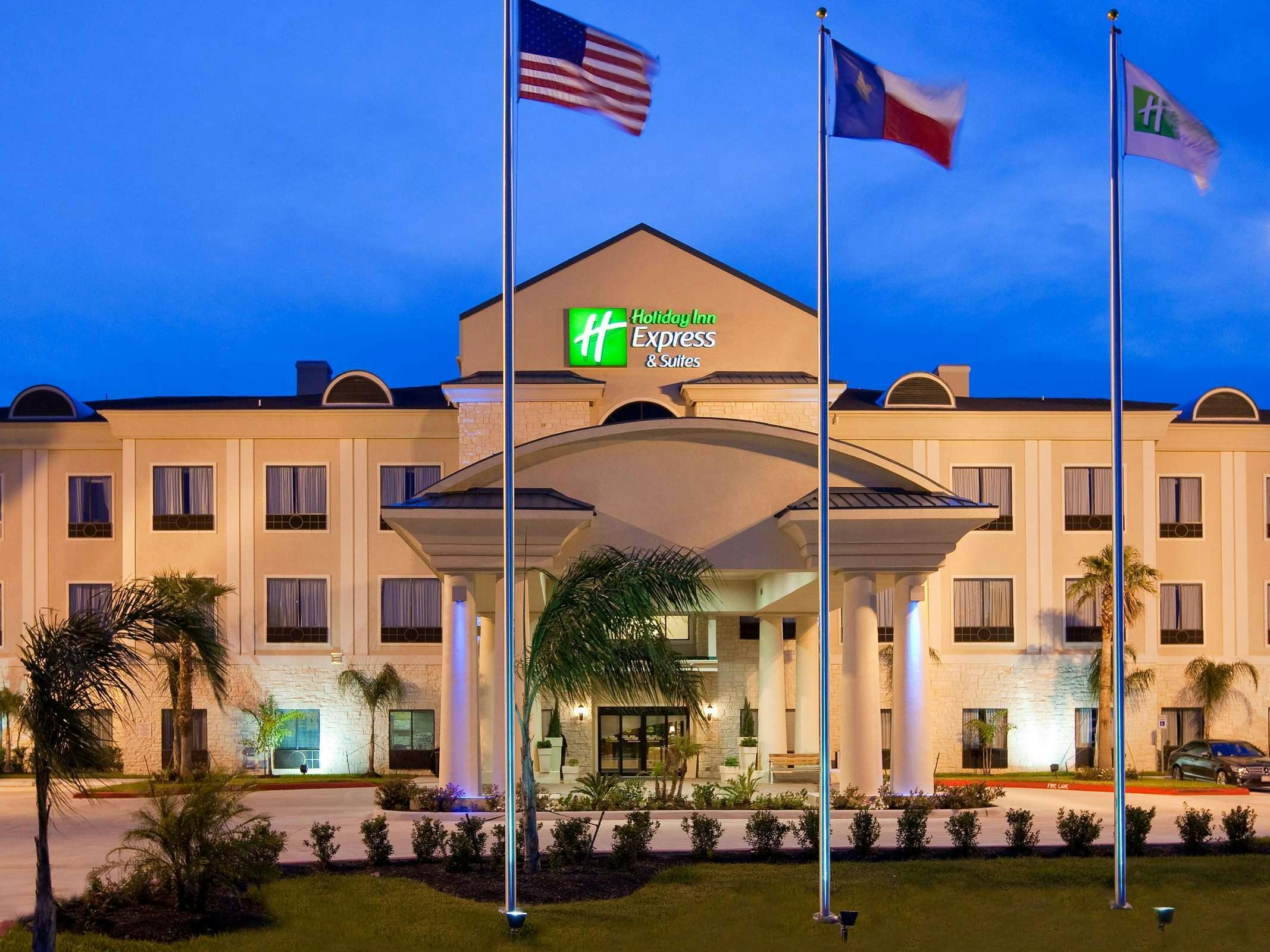 Holiday Inn Express Hotel & Suites Alvin