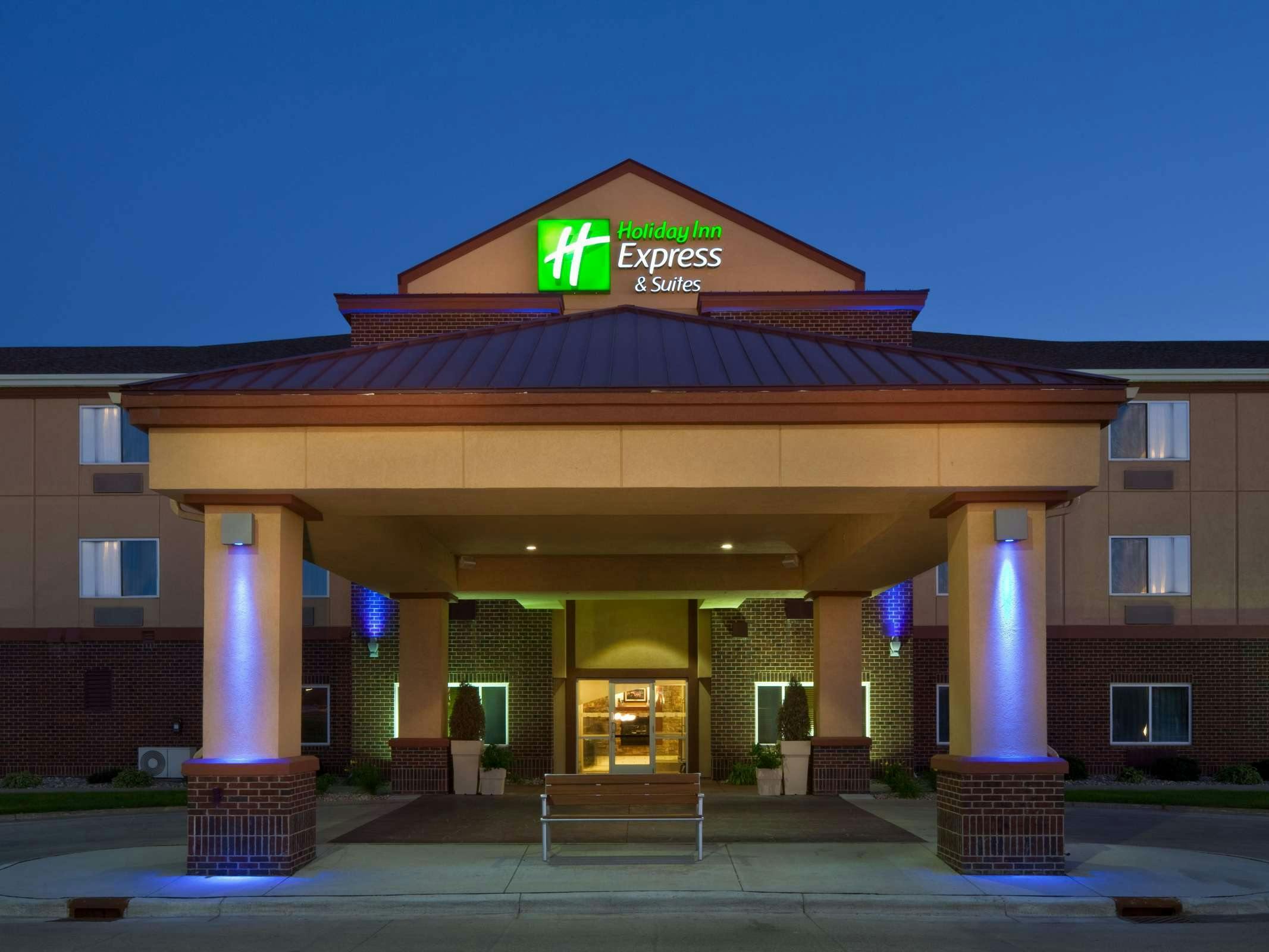 Holiday Inn Express Hotel & Suites Aberdeen