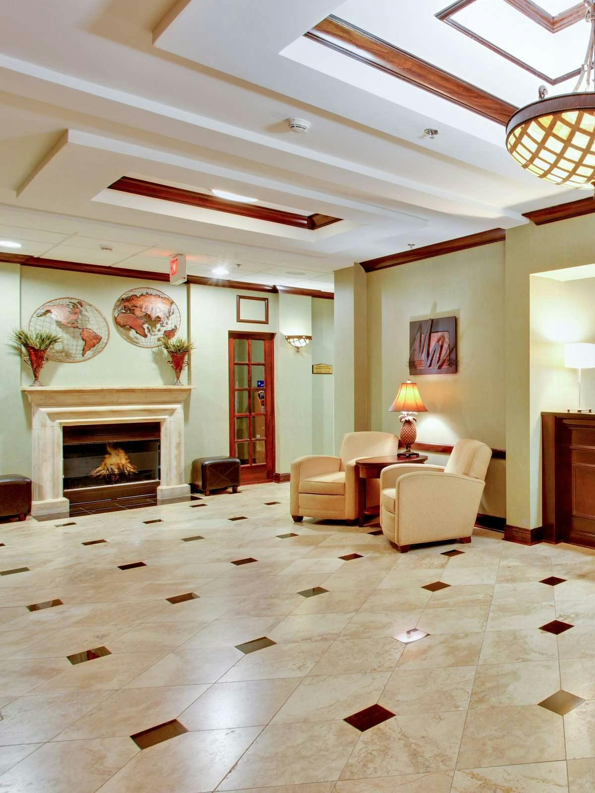 Hotel Holiday Inn Express Hotel & Suites Athens photo 3