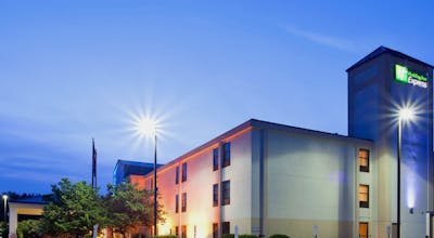 Holiday Inn Express Hillsborough