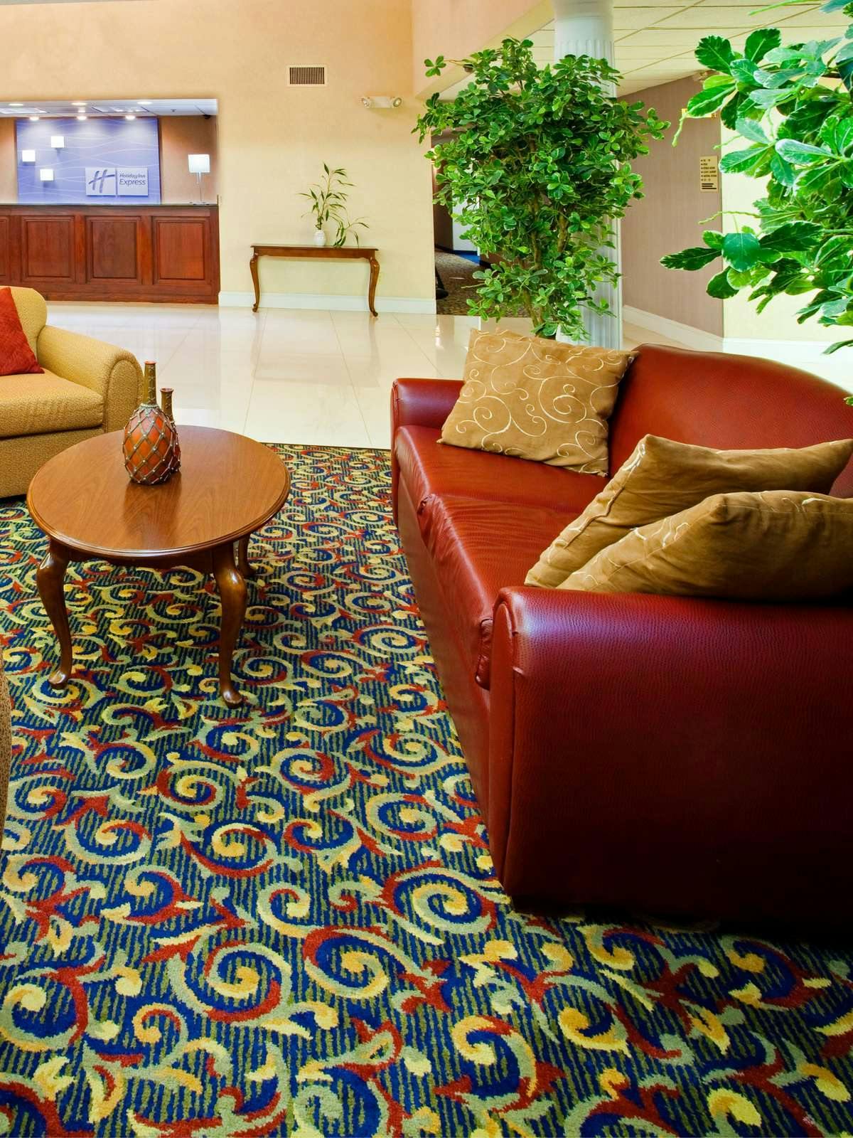 Hotel Holiday Inn Express Hillsborough photo 3