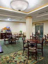 Hotel Holiday Inn Express Hotel & Suites Athens photo 5