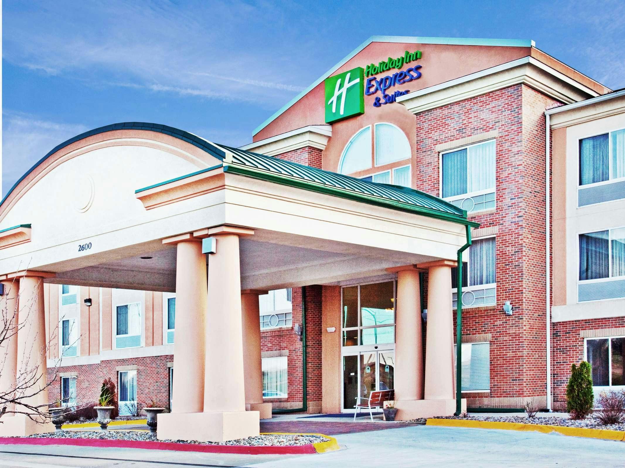 Holiday Inn Express Hotel & Suites Ames