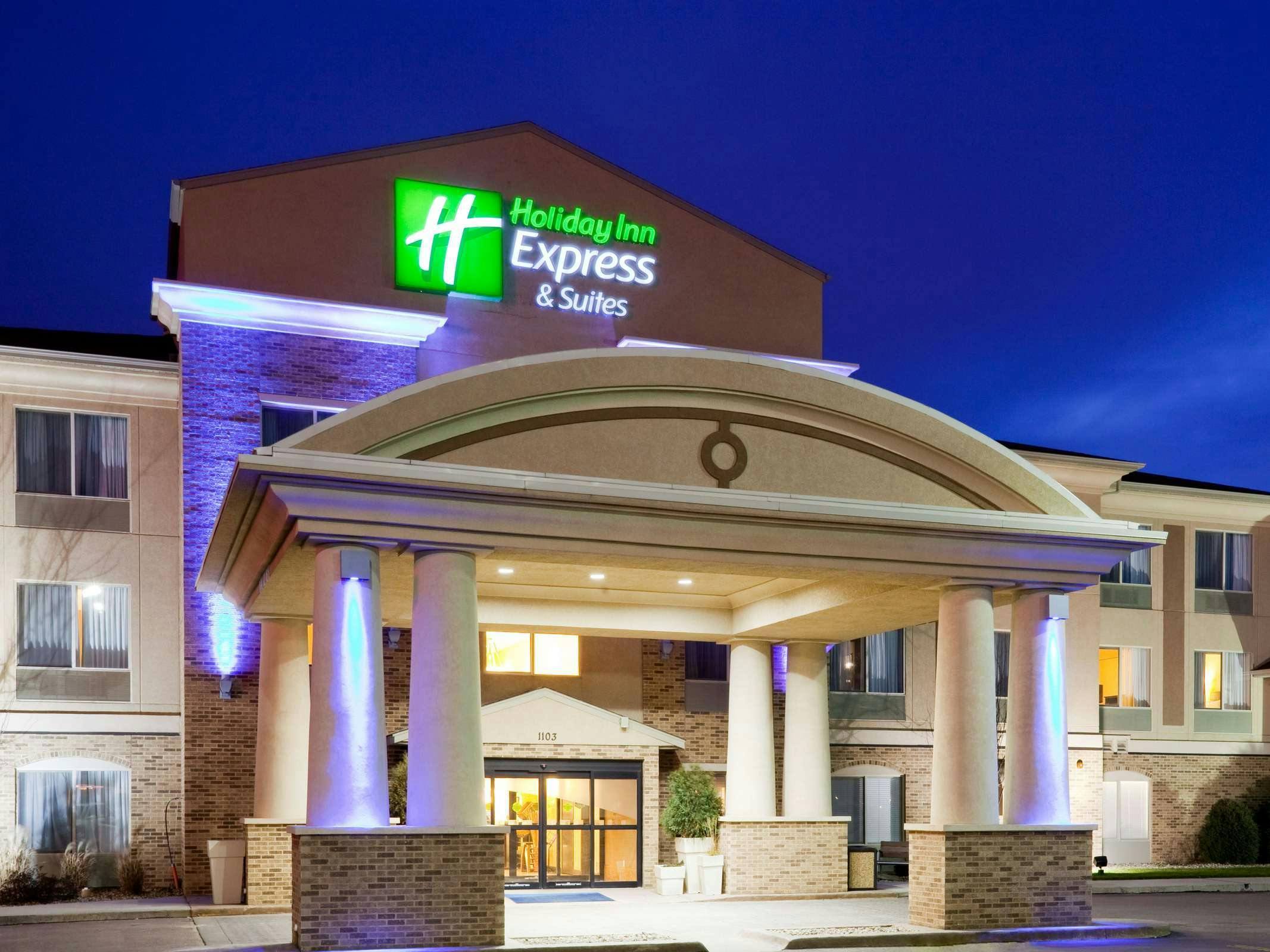 Holiday Inn Express Hotel & Suites Brandon