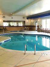 Hotel Holiday Inn Express Hotel & Suites Bridgeport photo 4