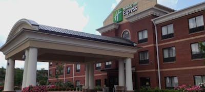 Holiday Inn Express Hotel & Suites Bridgeport