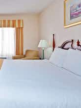 Hotel Holiday Inn Express Hotel & Suites Brookville photo 1
