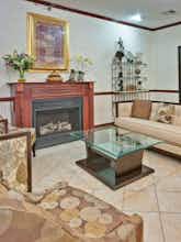 Hotel Holiday Inn Express Hotel & Suites Brookville photo 3